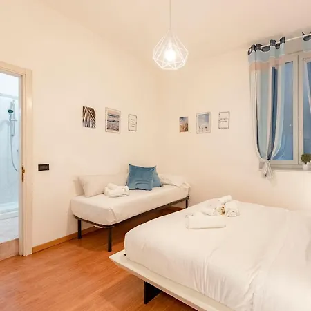 Mazzini 12, Elegant With Free Private Garage 800 M, Air Conditioning, Wi-fi, Just 100 M From The Public Apartament *